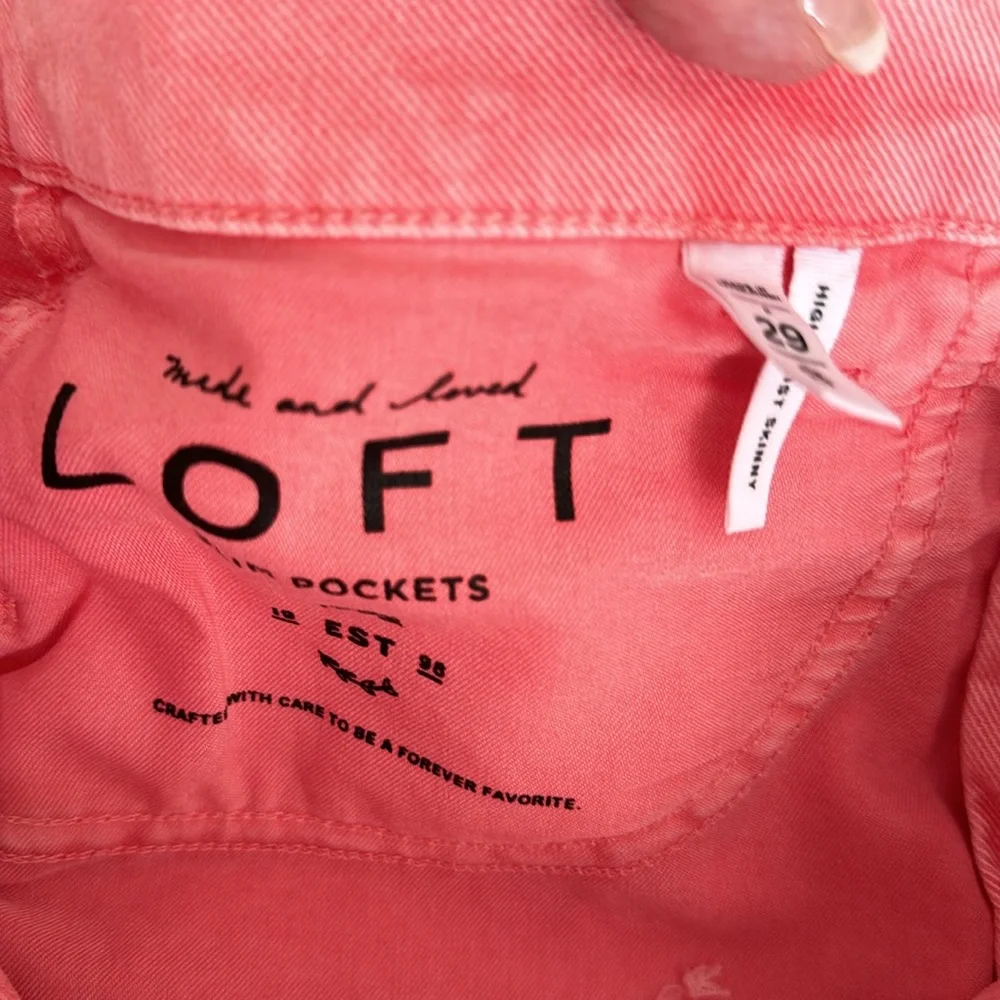Cute Loft Coral Jeans NWOT - Picture 5 of 6